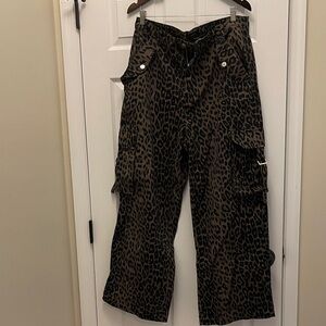 NWT Forever 21 Brown Leopard Print Wide Leg Pants